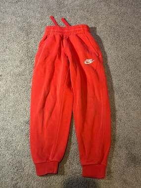Red Nike Jogger Sweatpants Kids Youth XS